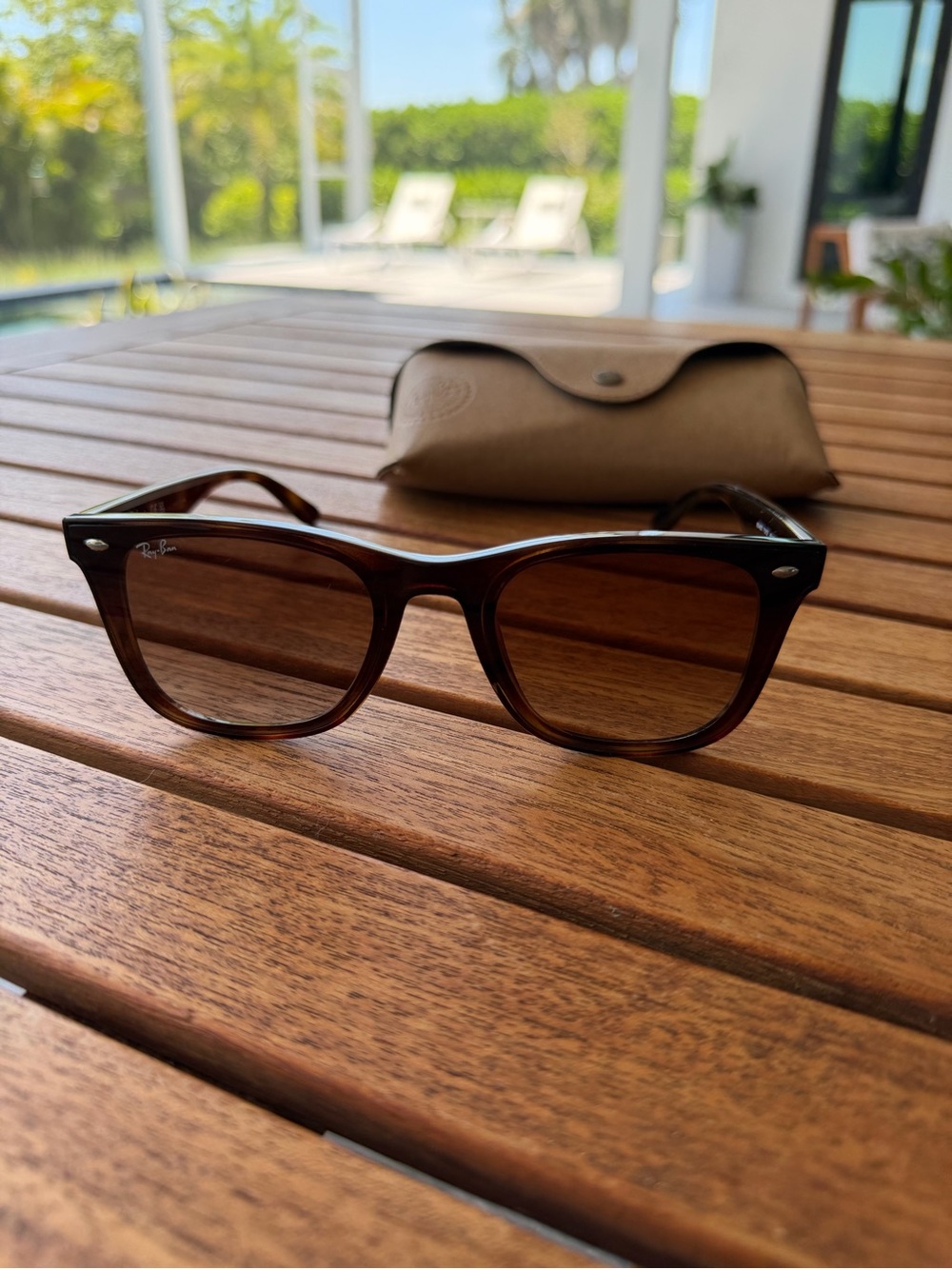 Ray-Ban Brown Lens Sunglasses Tortoise Frame 4420 Unisex Good Cond Retail $178